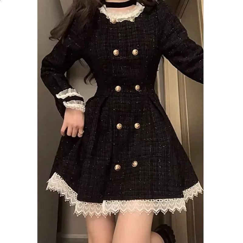 Tweed Princess Dress Black Retro Long Sleeve Casual A-line Dresses French Hepburn Style Vintage Sweet Skirts Chic Female Clothes 240824