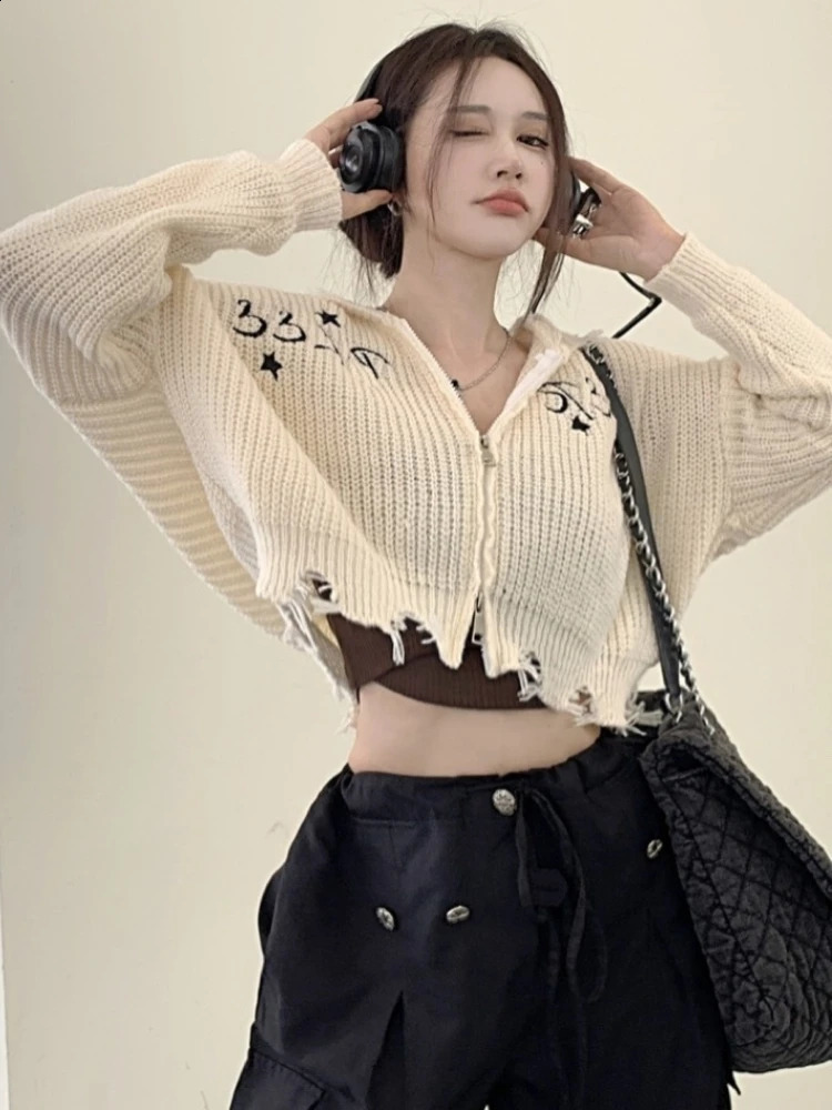 Deeptown Vintage Y2K Cropped Cardigan Women Harajuku Kpop Hollow Out Knitted Sweater Korean Fashion Zipper Knitwear Tops Grunge 240824