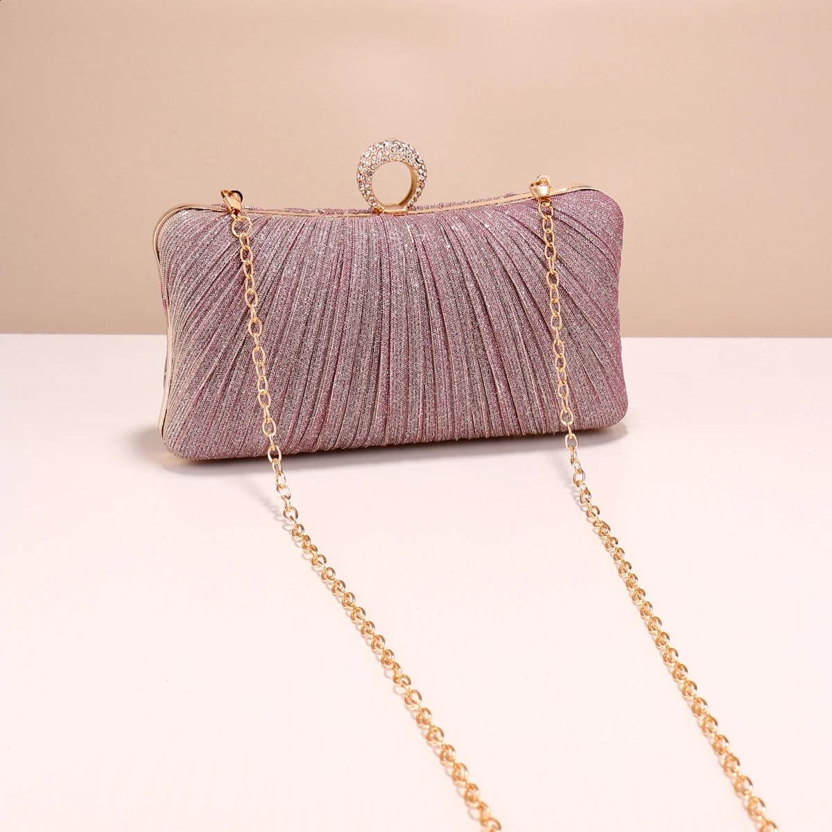 Valentines Day Evening Bags Finger Ring Diamonds Clutch Ruched Fashion Prom Dinner Handbags With Chain Purse R250317