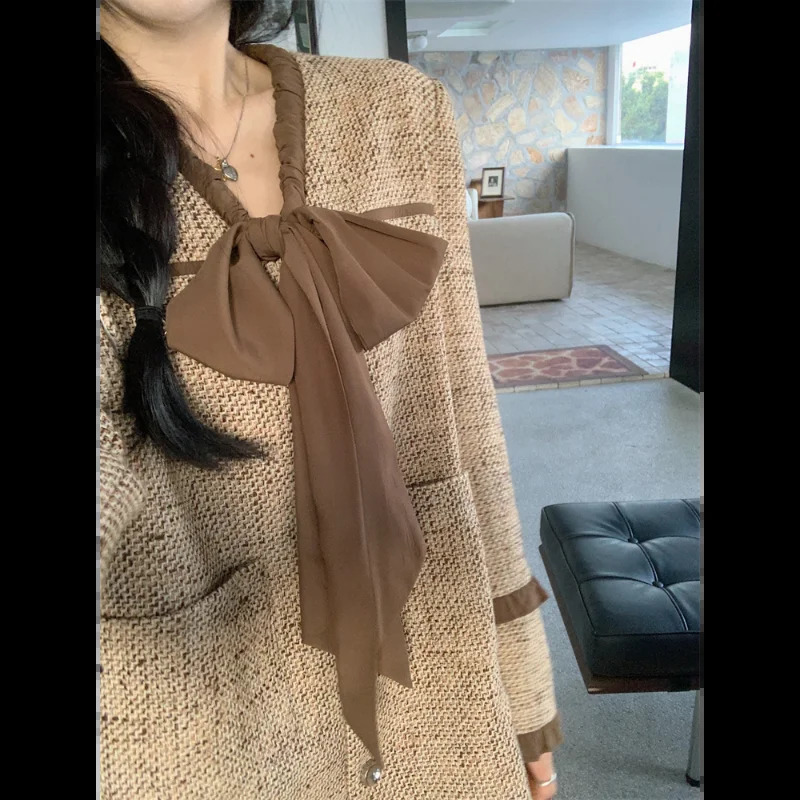Women V-neck Patchwork Bow Tweed Suit Dress Autumn Winter Vintage Long Sleeve Loose Elegant French Sweet Mini Lady Dress 2XL 240824