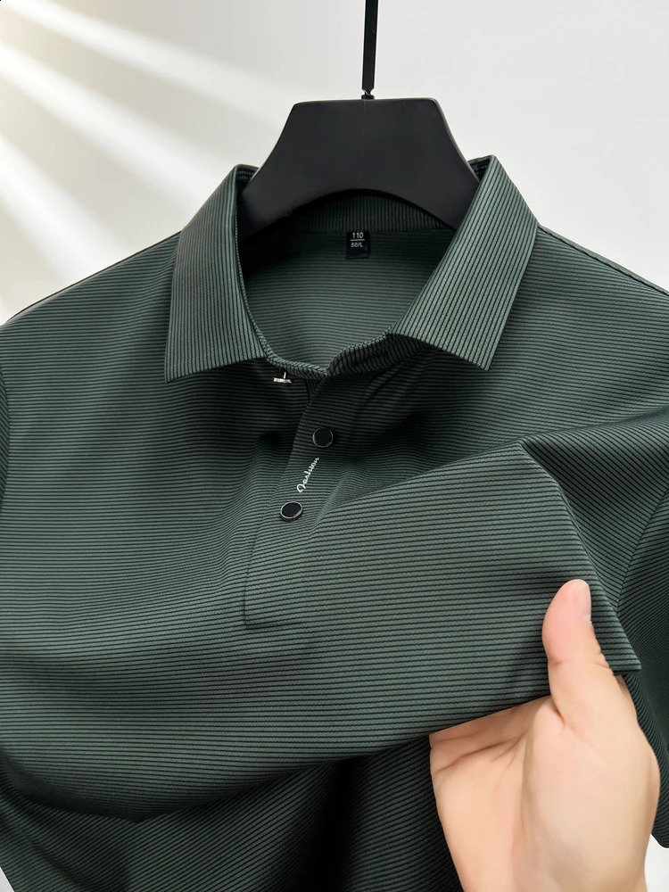 2024 Summer Short sleeved High end Textured Letter Mens POLO Shirt Comfortable Silk Ice Feel Casual Business lapel Tshirt 240823