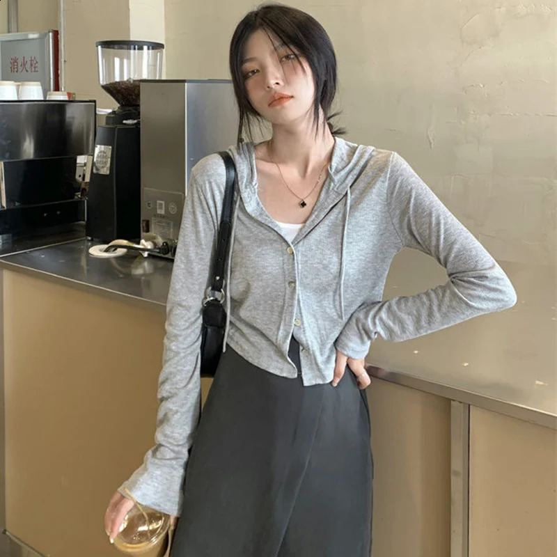 Gray Thin Hooded Knitted Cardigan Women Streetwear Single Breasted Y2K Crop Tops Woman Autumn Casual Long Sleeve Knitwear Coat 240824