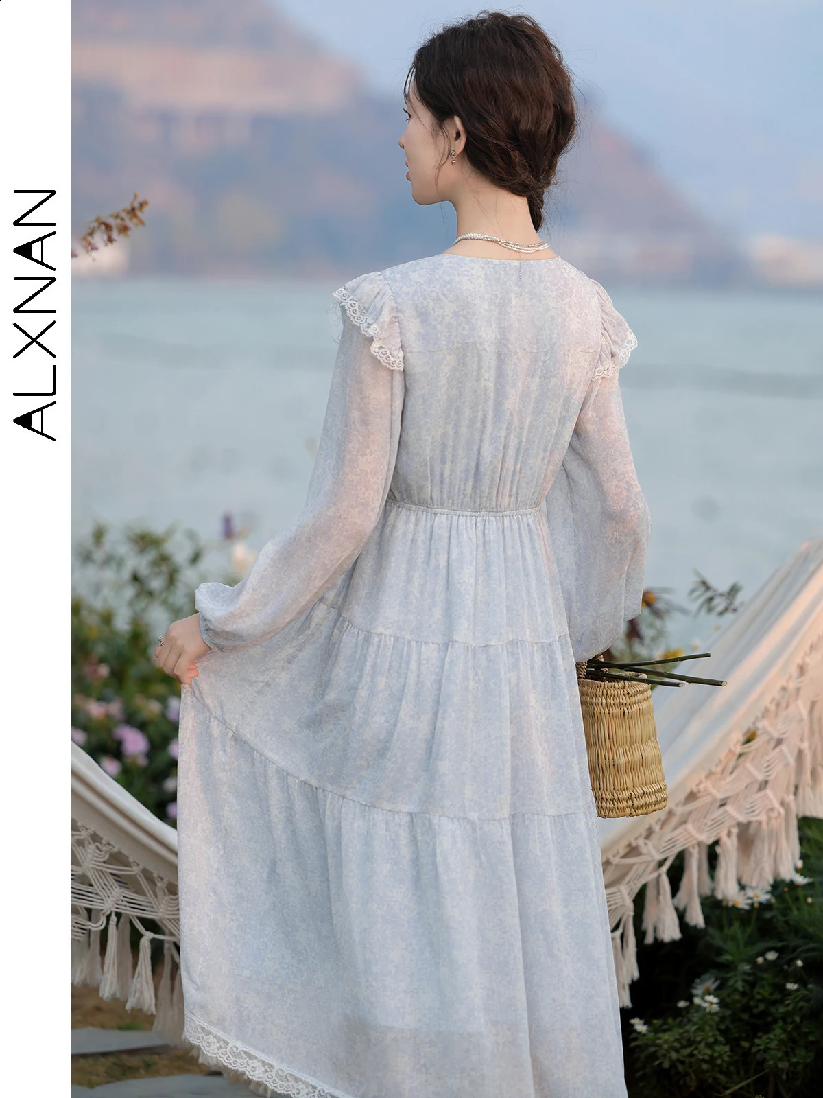 ALXNAN Women Spring Frenchy Ditsy Floral Tierred Dress Female Chic Lace Trim Long Sleeve Elastic Waist Dresses Woman L33762 240824
