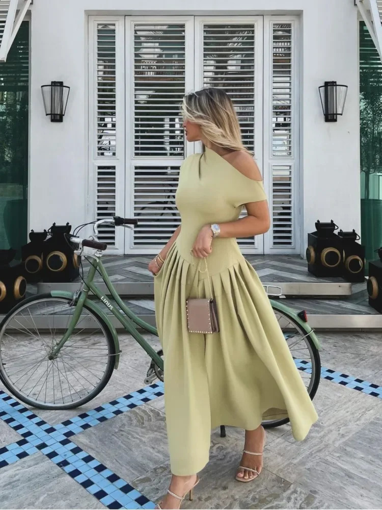 Elegant Solid Pleated Hem Women A-line Dress Fashion Asymmetry Half High Collar Short Sleeve Maxi Dress Lady Chic Party Robes 240813