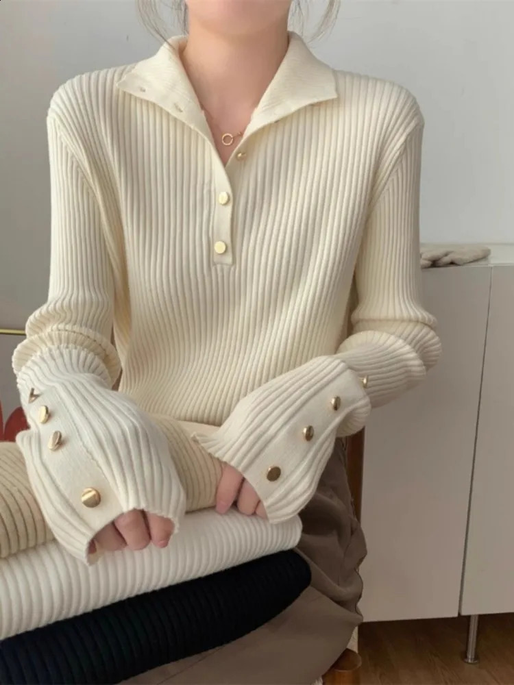 High Neck Metal Button Sweater WomenS Autumn And Winter Korean Version Slim Fit n Andy Velvet Inner Knit Sweater 240824