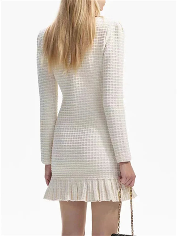 Contrast Color Women Tweed Mini Dress Ruffles Trim Diamond Buttons V-Neck Ladies Long Sleeve Short Robes Early Spring 240824