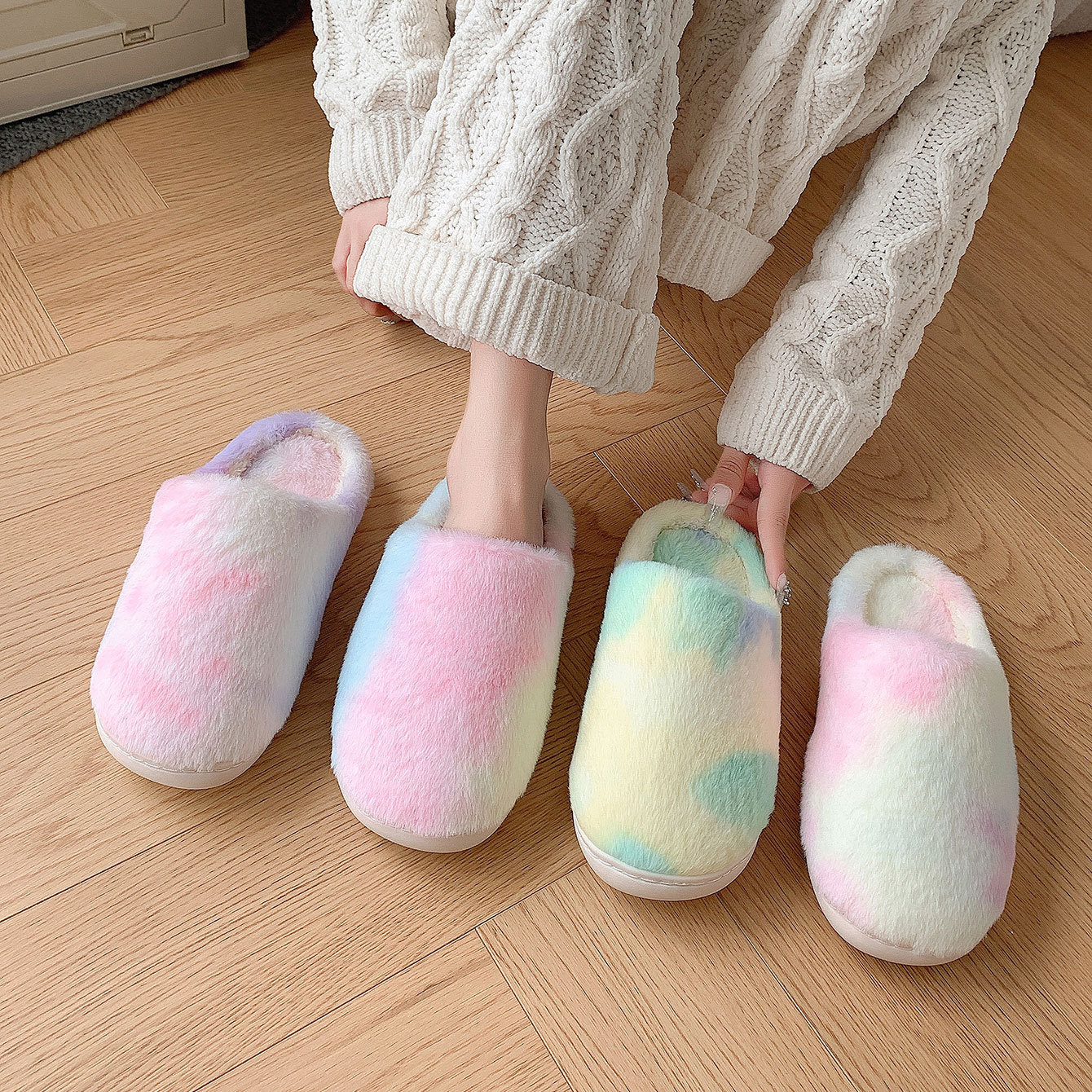 Fashion slippers designer indoor tie-dye soft-soled slippers Colorful with soft soles for home warm wooden floor non-slip comfortable plush fur slippe