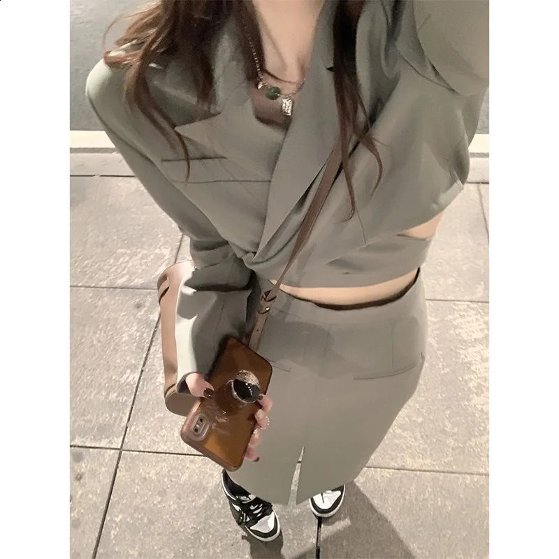 Two Pieces Fashion Suits For Women Long Sleeve V Neck Coat Splits High Waist Long Skirt Solid Color Streetwear Women Suits 240823