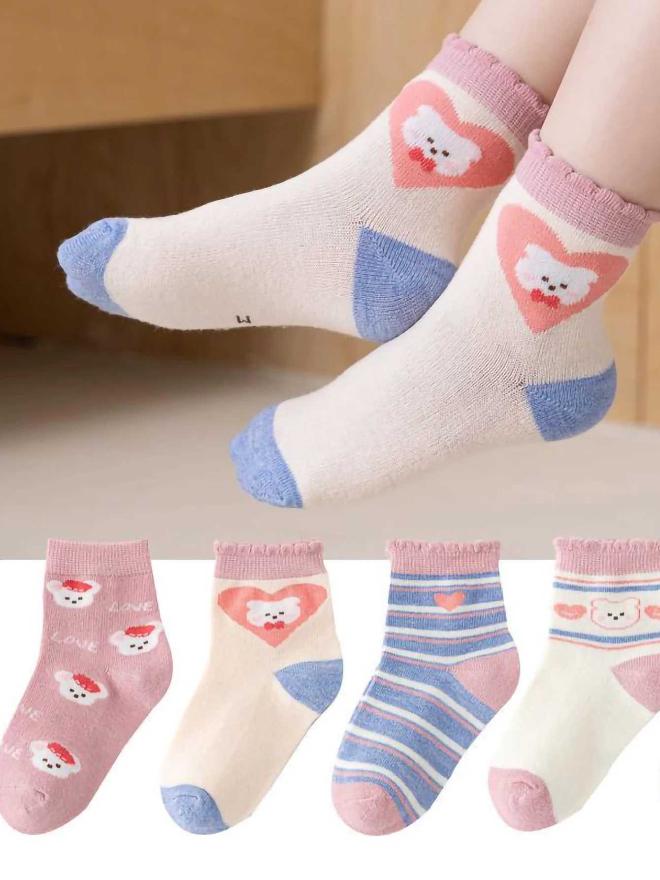 5 pairs of autumn and winter new childrens cotton socks girls middle tube lace striped socks sports childrens socks CL240824