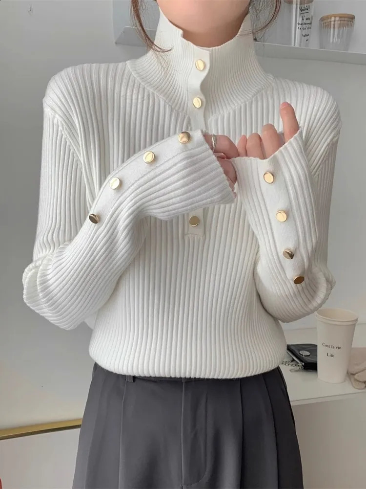 High Neck Metal Button Sweater WomenS Autumn And Winter Korean Version Slim Fit n Andy Velvet Inner Knit Sweater 240824
