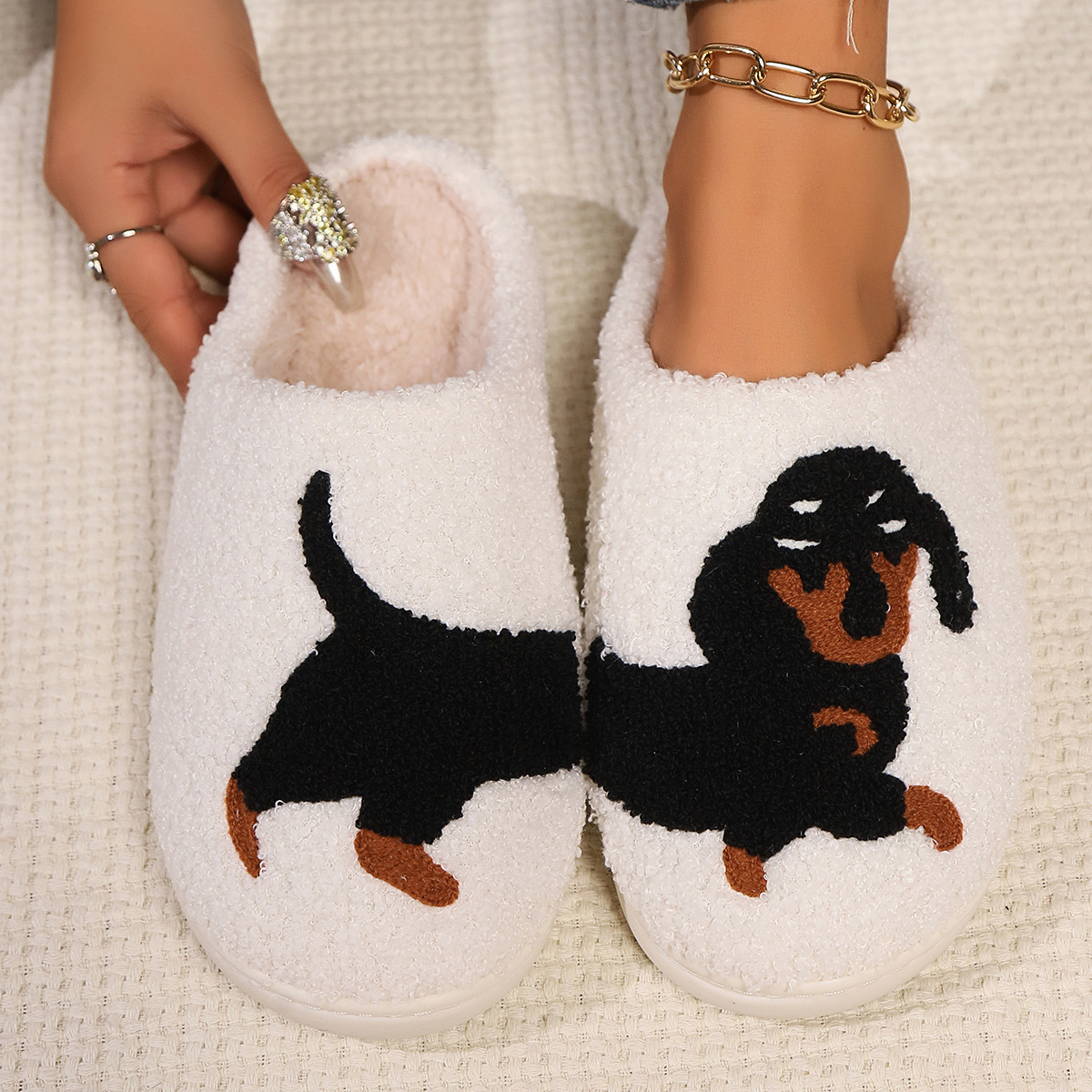 20+style Fashion Slippers Halloween skeleton Funny Casual Fluffy Slipper Women House Flats Cute Cartoon Designer Winter Shoes Girls Fashion Footwear L