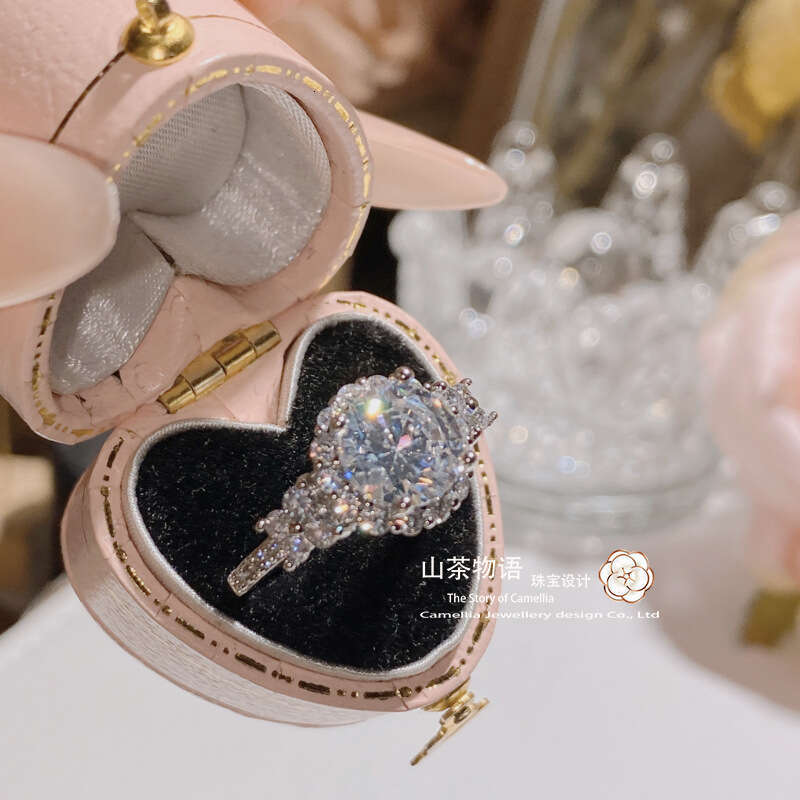 Band Rings 2024 New Luxury 925 Sterling Silver Diamond Luxury Big Wedding Rings Set for Bridal Women Engagement Finger Party Gift Designer Jewelry