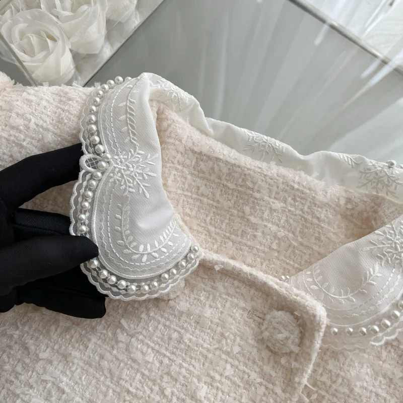 Doll Collar Small Fragrance Sweet White Dress Female Autumn Winter Puff Long Sleeve Detachable Green Plaid Women Tweed Dress 240824