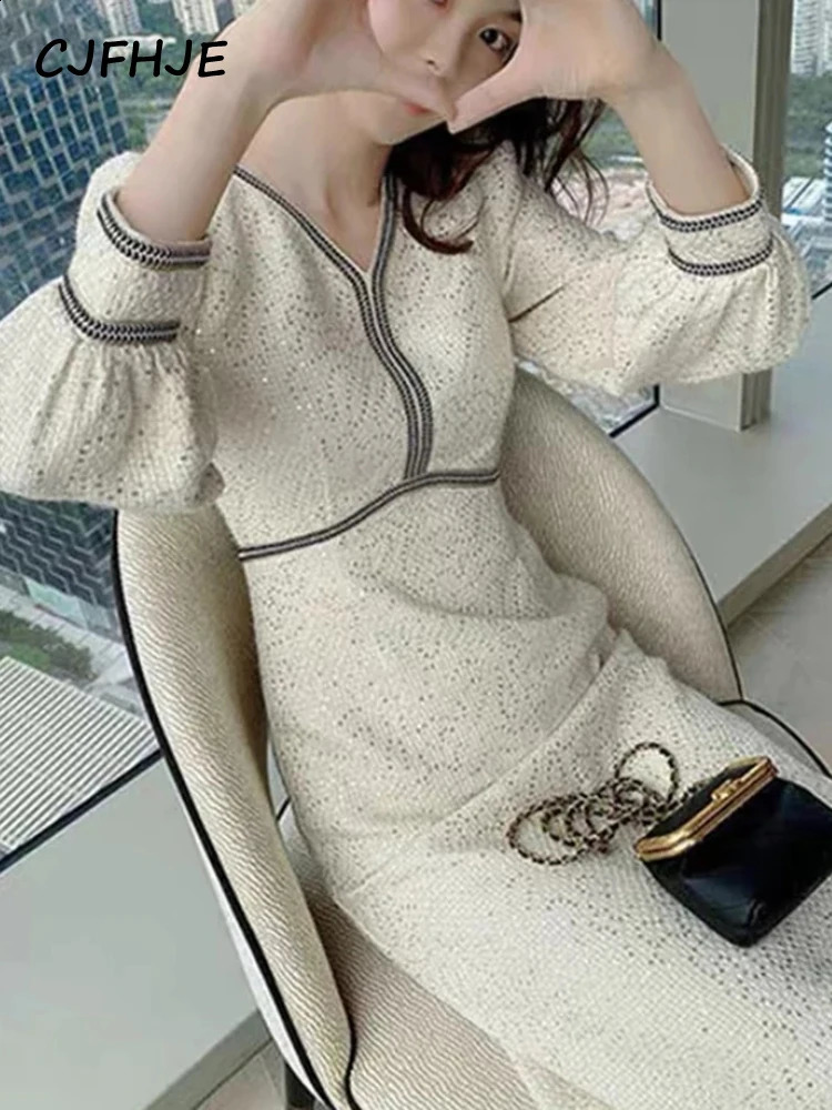 Party Temperament Slim Tweed Long Sleeved Woman Dress Vintage Sequins V-Neck Woolen Maxi Dresses for Women Vestidos Winter 240824