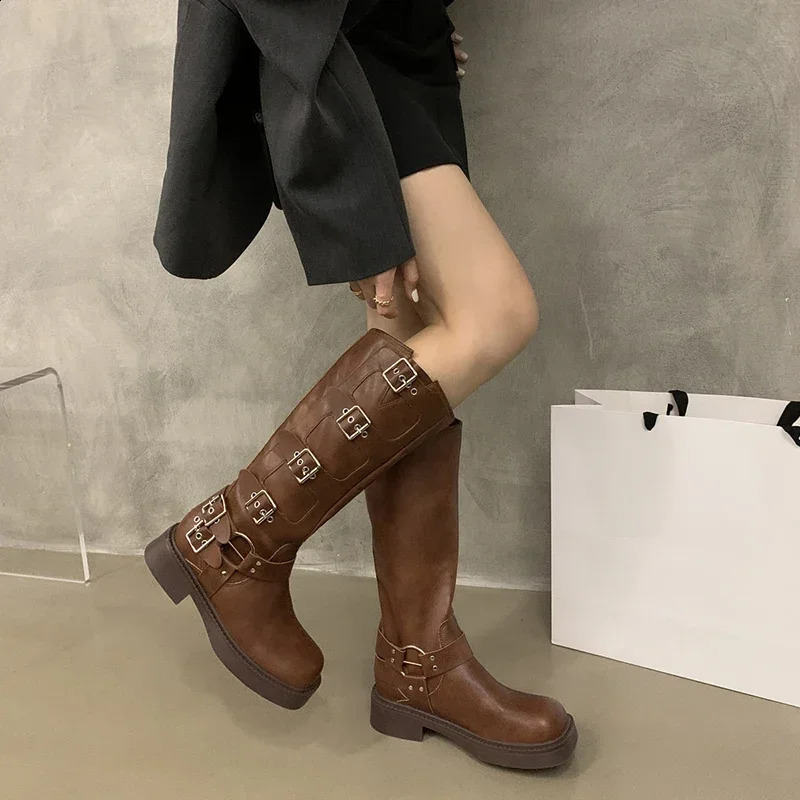 Square toe womens western cowboy boots fashionable buckle knight boots autumn womens low boots 240823