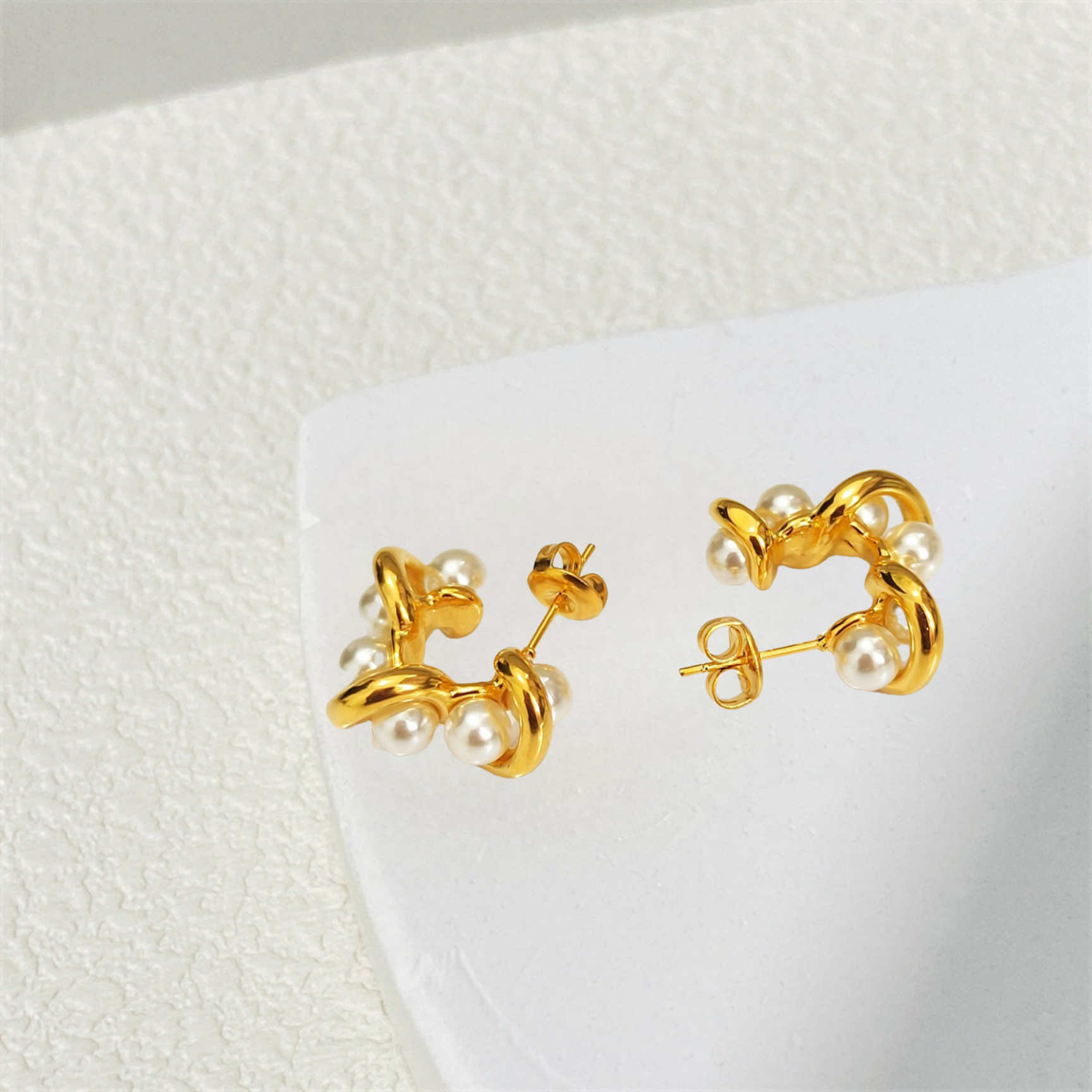 Earring Europe and the United States stainless steel French pearl earrings female ins net red temperament niche irregular earrings earrings