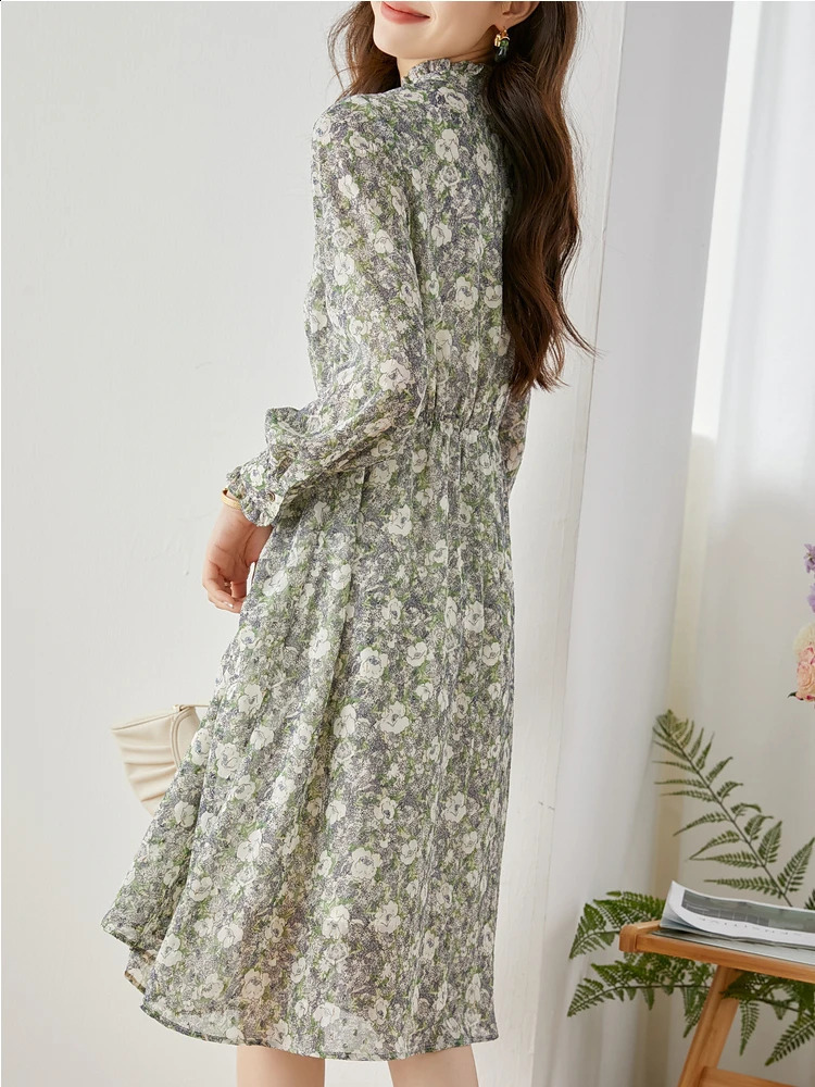 Vimly Elegant Vintage Chiffon Dresses for Women Elastic Waist Ruffled Collar Long Sleeve Midi Party Print Floral Dress 240824