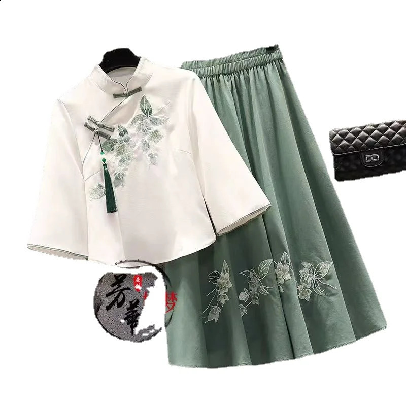 Oversized Womens Summer Butterfly Sweet Chinese Suit Embroidered Top Suit Hanfu Blouse Skirt Two-piece Set Large Size 240823