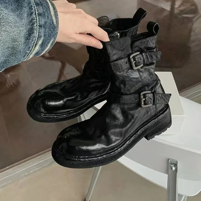 Leather flat shoes round sole thick soled womens short boots casual and fashionable Versatile Knight boots anti slip 240823