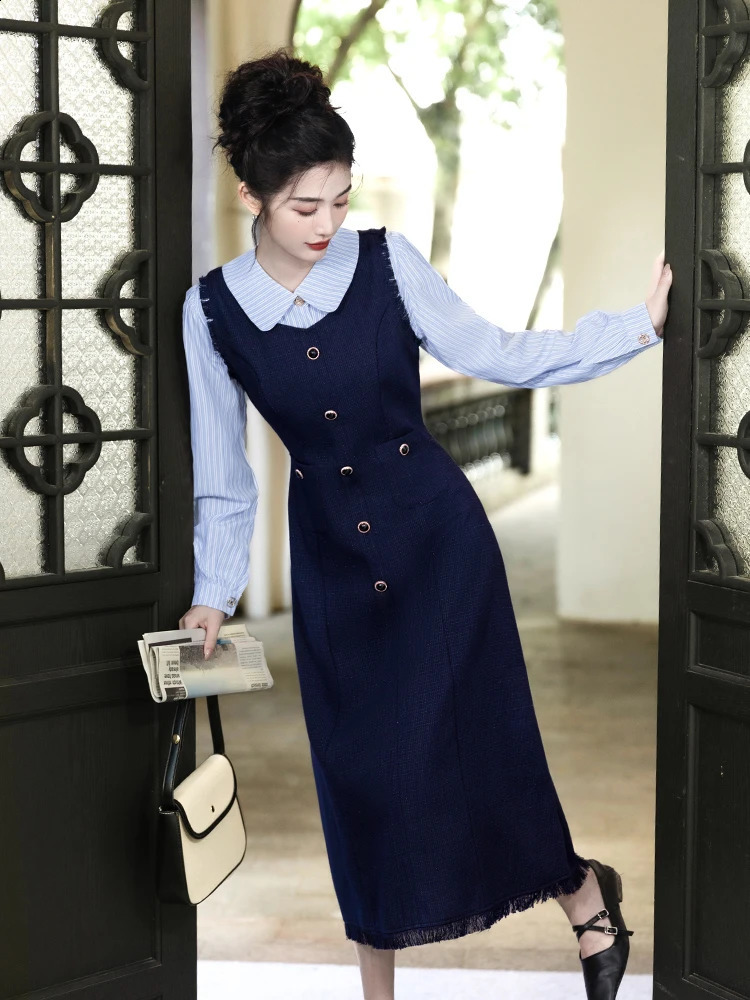 High Quality French Sweet Fall Winter Tweed Tassel Spliced Striped Long Dress Women Doll Collar Buttons Slim Party Clothes 240824