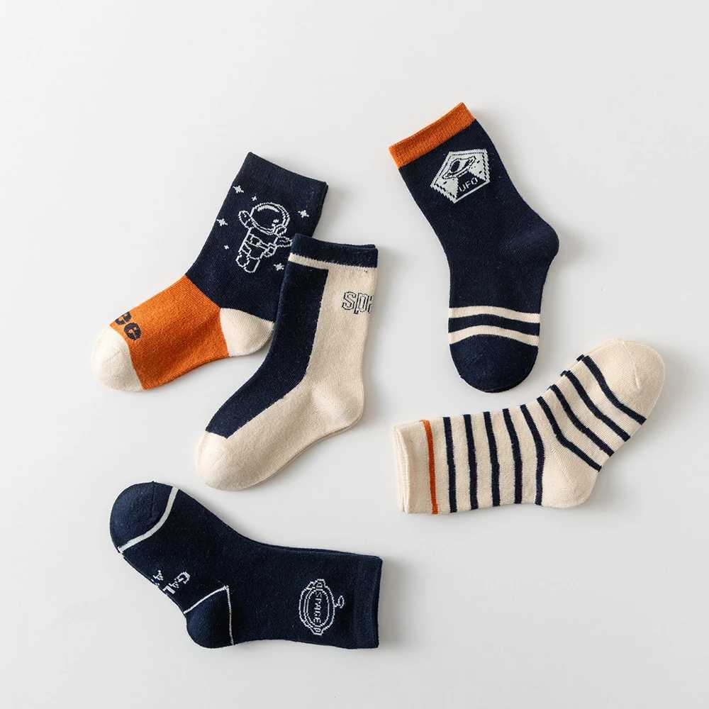 5 Pairs 1-12y Space Astronaut Cool Boys Socks High Quality Cotton Kids Socks Baby Boys Middle Tube Toddler Socks Children CL240824