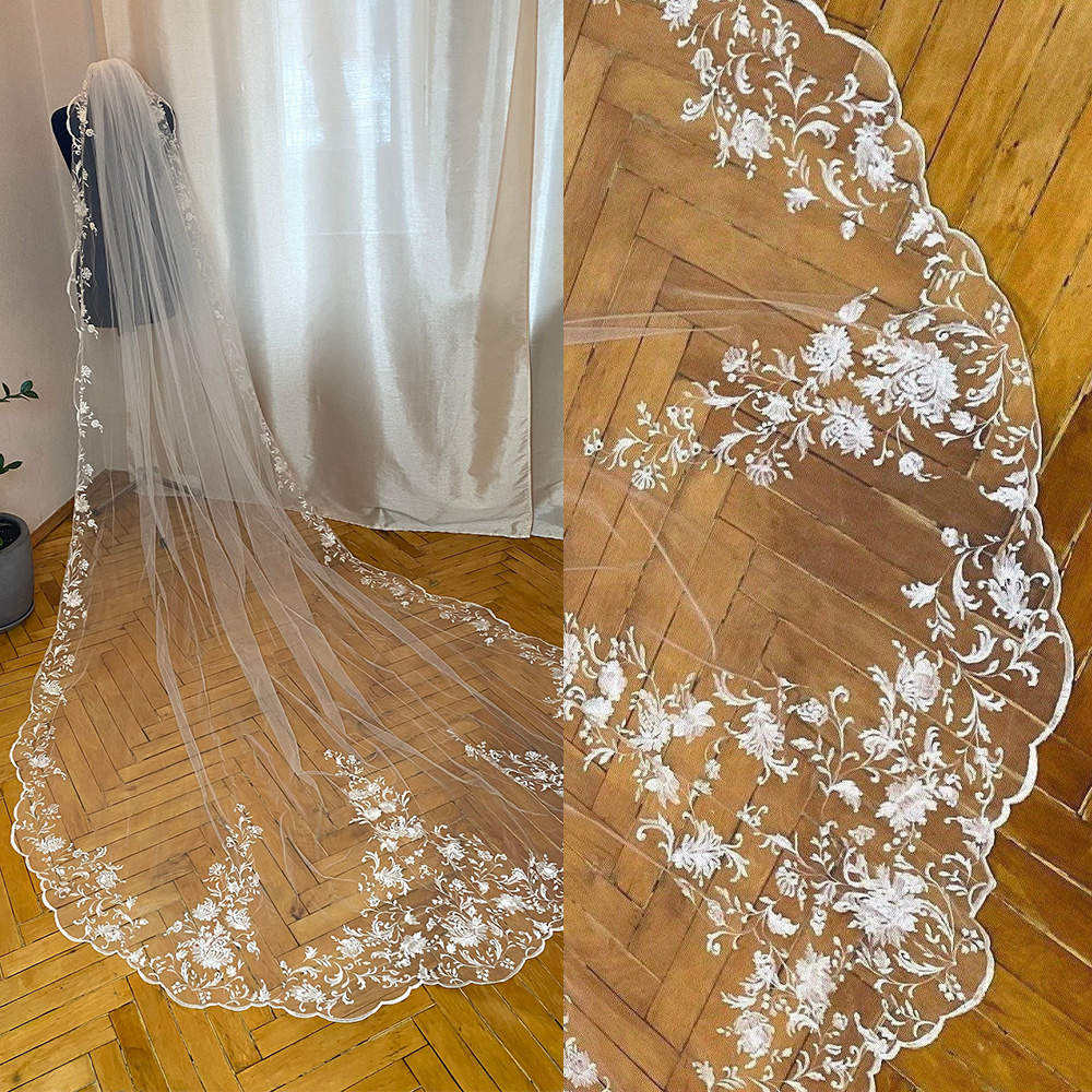 Bridal Veils Long Lace Appliques Wedding Veil Cathedral Length Luxurious Bride Accessories Wraps