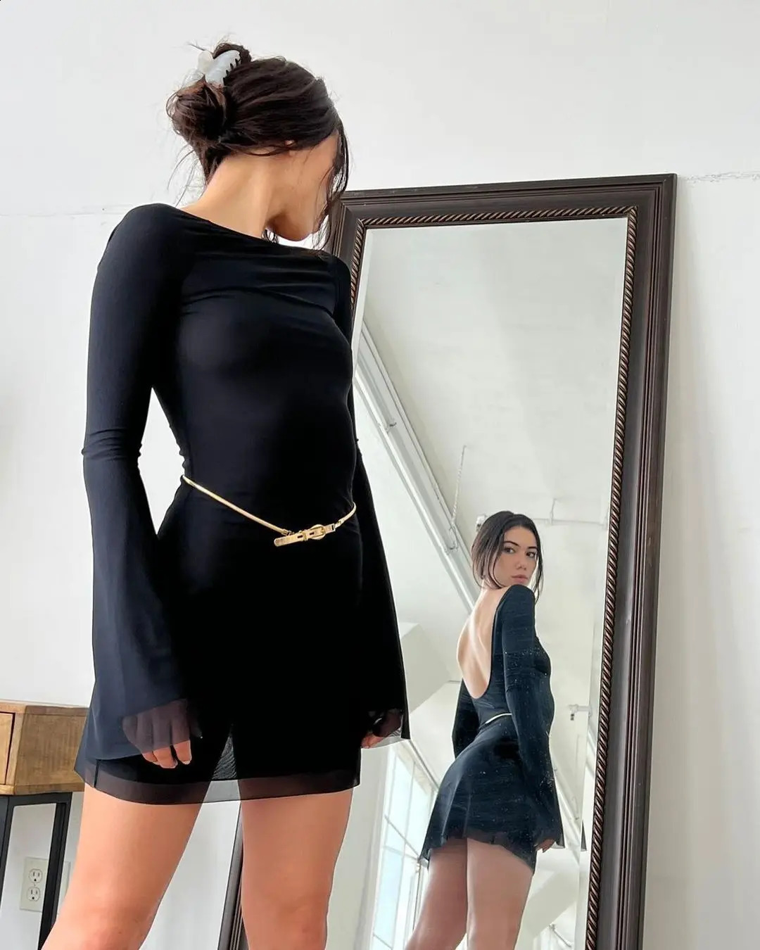 Sexy Female Short Dress Solid Color Long Sleeve Backless Fashion Black Skin Friendly Club Streetwear 240823