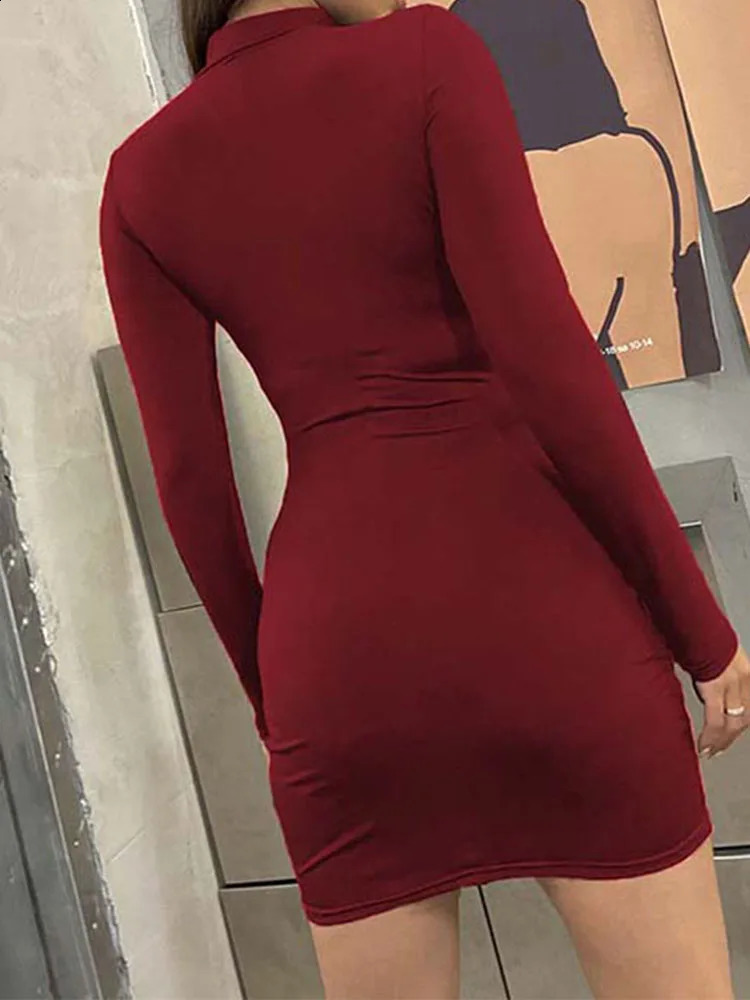 Arrival Turtleneck Long Sleeve Skinny Mini Dress Sexy Skirt Dresses Women Elegant Chest Slim Pleated Dress 240823