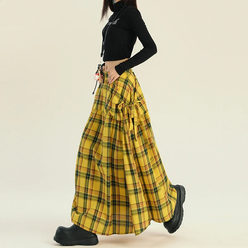 Womens Yellow Plaid A-line Skirt Vintage 90s Aesthetic Y2k Long Skirt Harajuku Korean Skirts 2000s Fashion Clothes Summer 240823