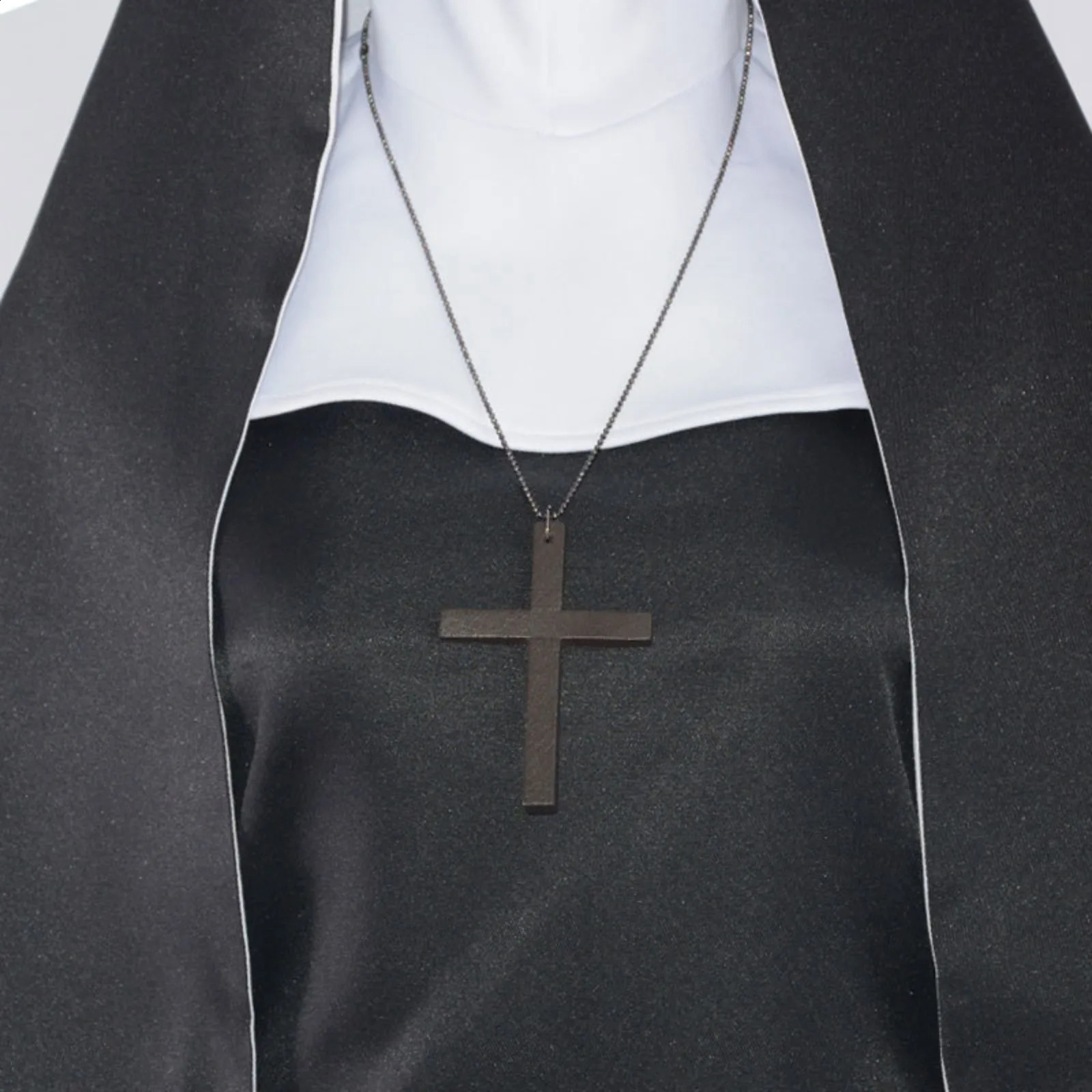 Halloween Nun cosplay costume set of 4 with Cape Town necklace classic trend used for makeup party gifts 240823