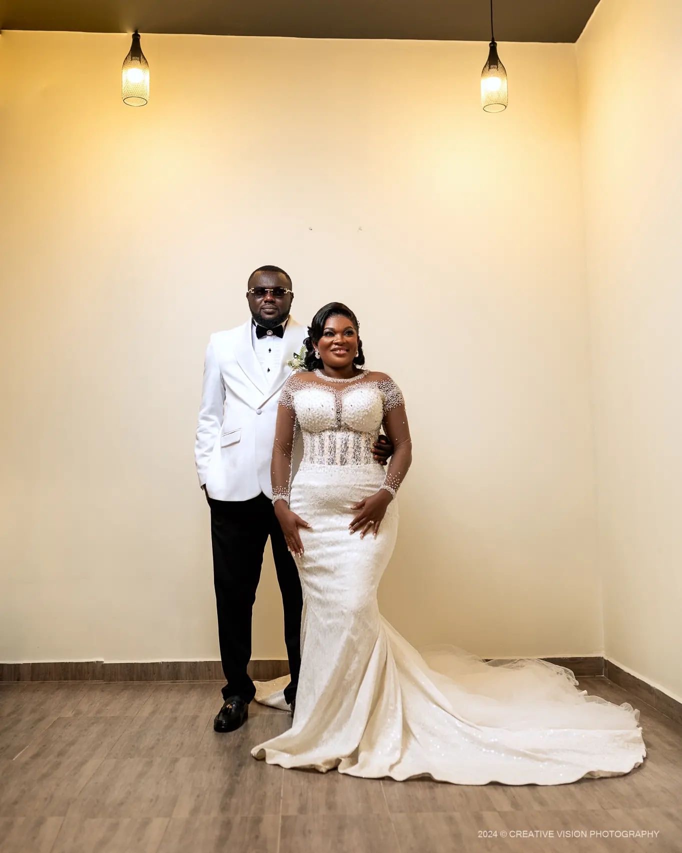 African Aso Ebi 2024 Luxurious Off White Mermaid Wedding Dress Beaded Lace Full Sleeves Vintage Elegant Bridal Gowns Dresses ZJ222