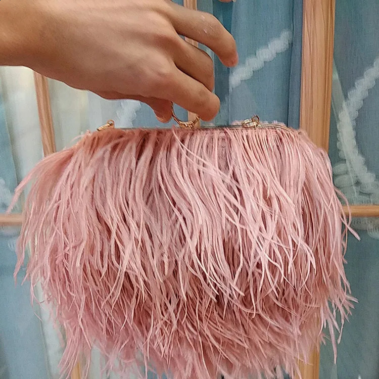 Retro Fashion Ostrich Hair Feather Womens Evening Bags Autumn Winter Fashion Shoulder Chain Bags Clutches Party Handbag 240823