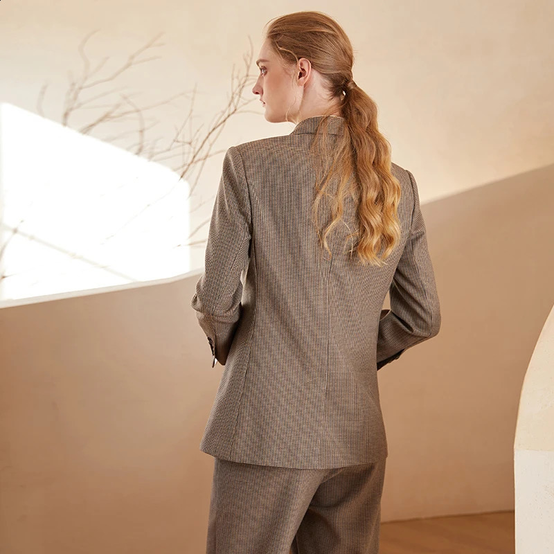 K1767L 50% Australian wool formal sportswear suitable for womens offices wearing business suits Lunayo Houndstooth clothing w240824