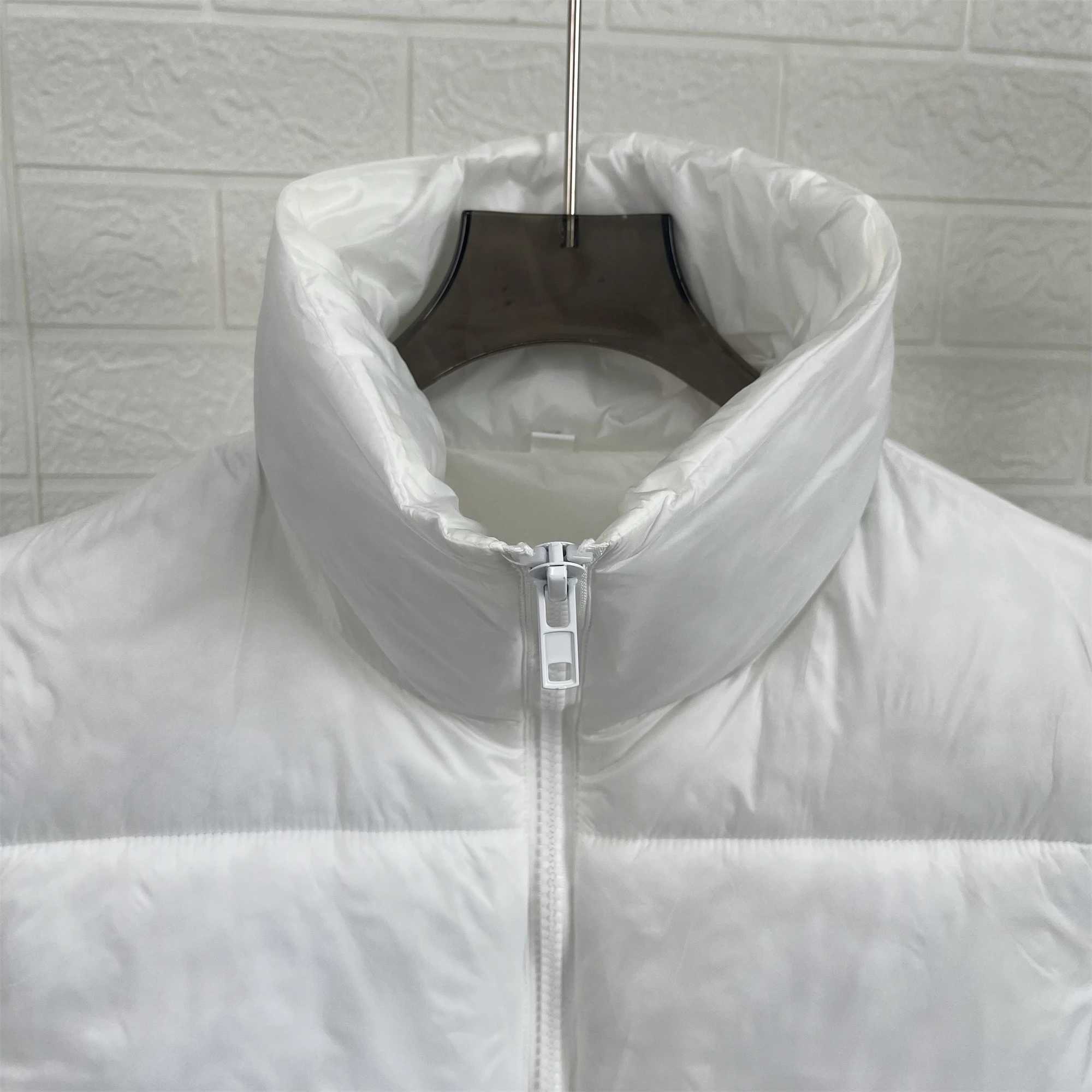 Women's Down Parkas Taop Za womens clothing 2024 autumn new commuting versatile stand-up collar warm slim short cotton vest Y240824OAX9