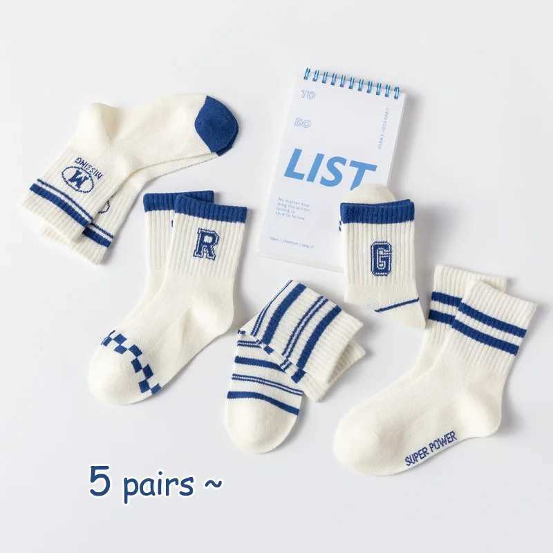 5 pairs of childrens socks Mesh breathable boys socks Girls mid-tube socks Large childrens cotton socks breathable wiry cott CL240824