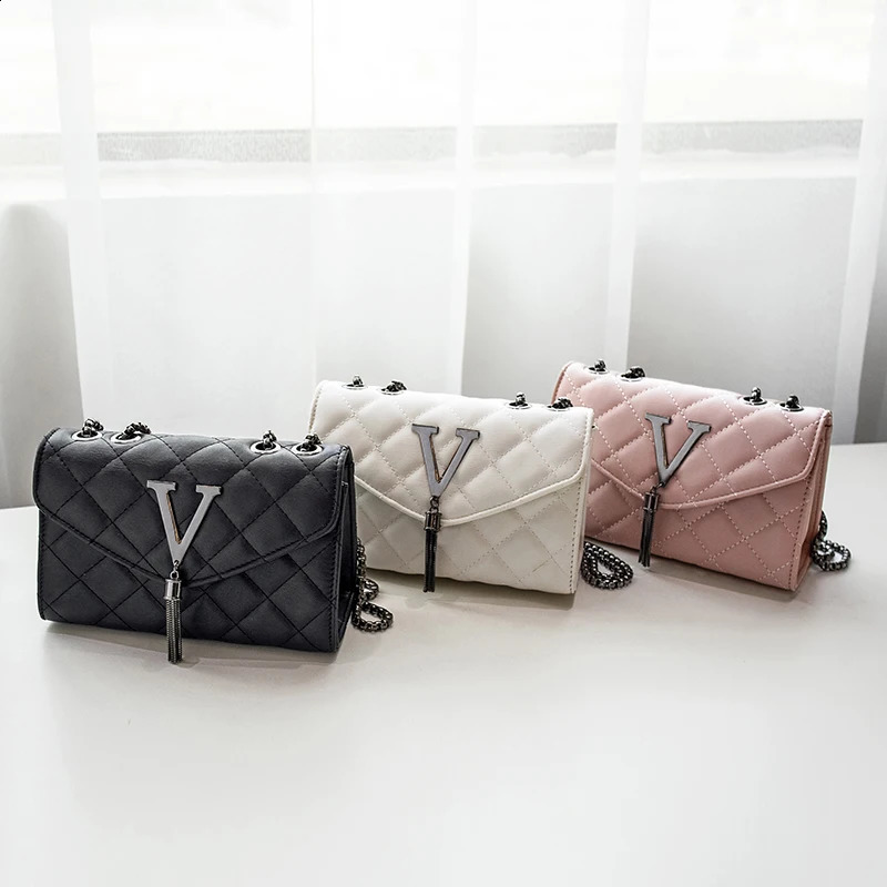 Black Handbags And Purse Women PU Leather Messenger Shoulder Bag Plaid Female Crossbody Tassel Quilted 240823ZYl