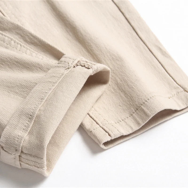 Mens Jeans Simple Atmosphere Pure Color Casual Trousers Midwaist Embroidery Fashion Denim Pants Slim Stretch Streetwear 240824
