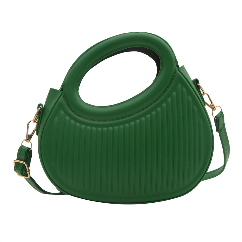 Trendy casual and fashionable western-style hand-held bag