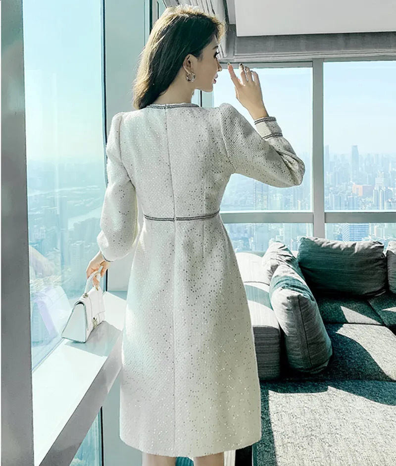 Woolen Chic Spring High Quality Women Fashion Autumn Elegant Ladies Vintage Sequins Temperament Tweed Puff Long Sleeve Dress 240824