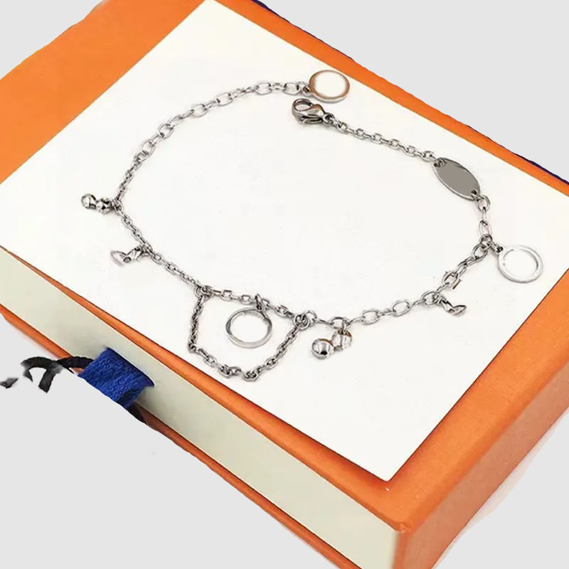 fashionable bracelet woman dia flower women bracelets jewelery vintage pure color pendant exquisite wedding charm