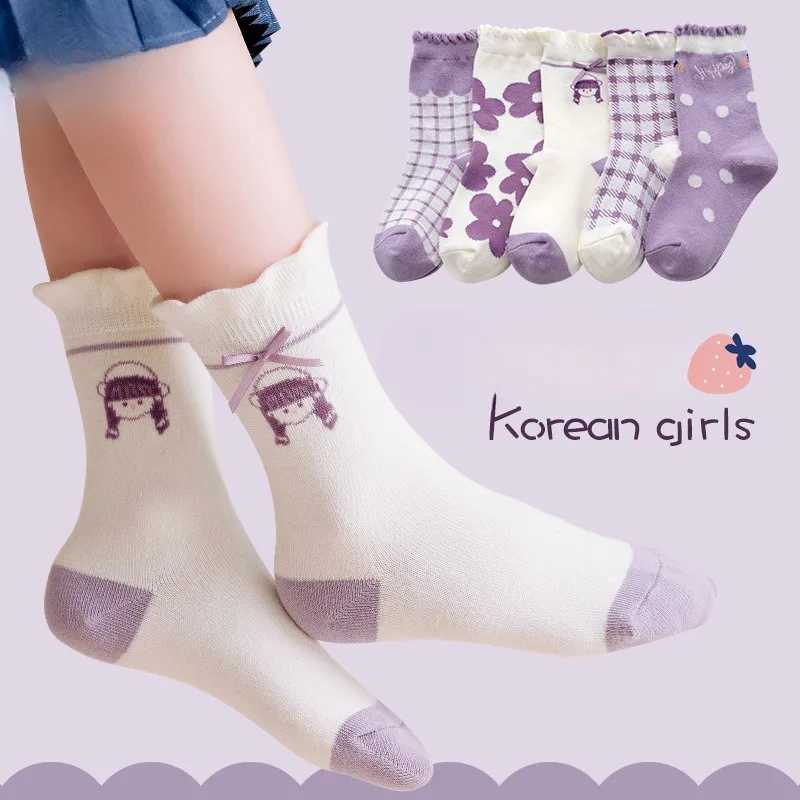 Five Pairs New Spring and Fall Girls Cute Sweet Printed Lace Childrens Fashion Everything Comfortable Cotton Socks CL240824
