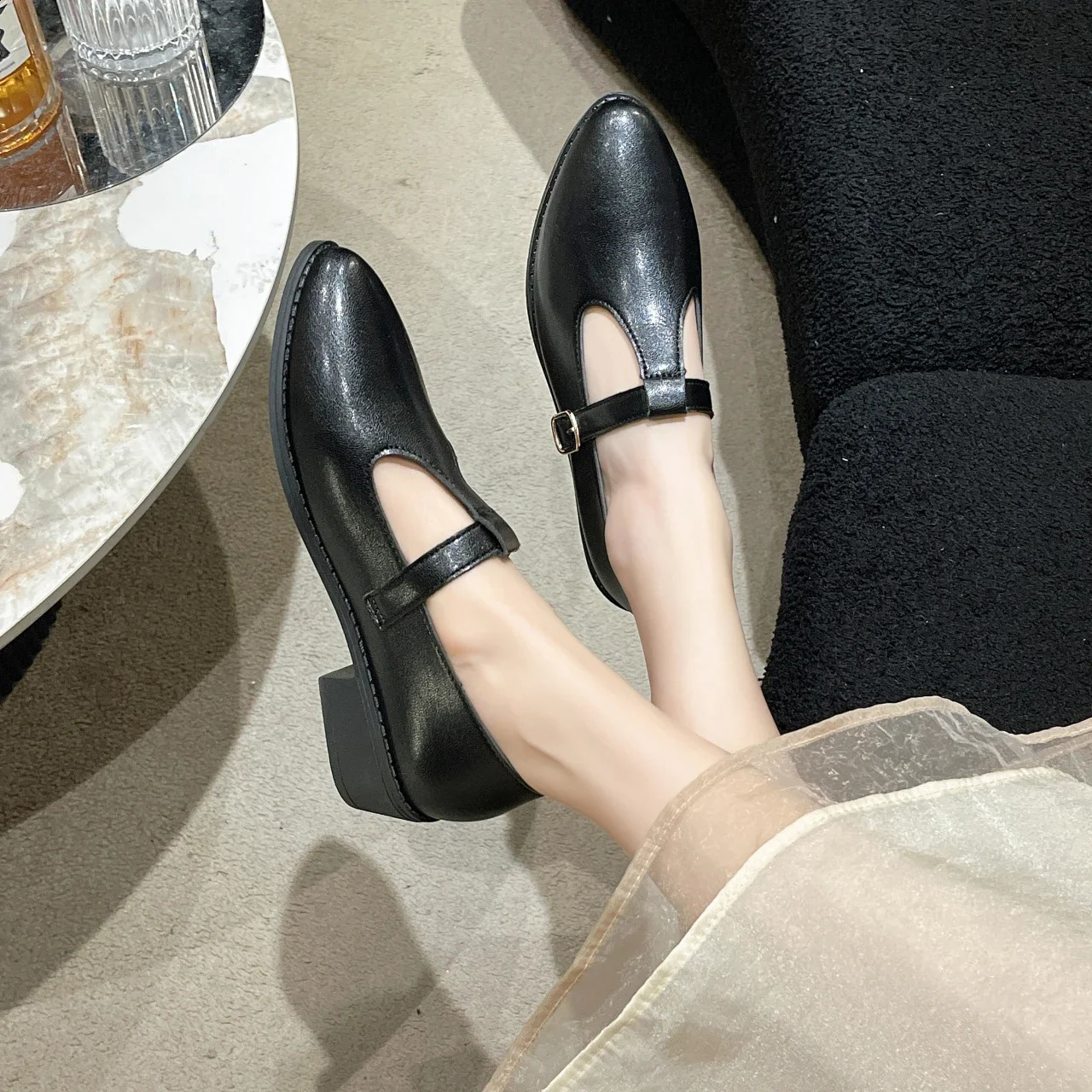 Ladies Shoes 2024 Spring/Summer Collection British Style Lazy Shoes Low High Heels Thick High Heels Womens Small Leather Shoes 240823