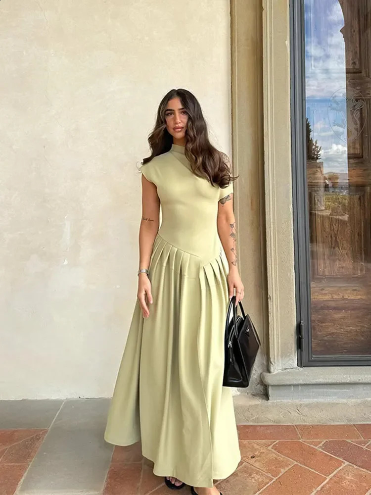 Elegant Solid Pleated Hem Women A-line Dress Fashion Asymmetry Half High Collar Short Sleeve Maxi Dress Lady Chic Party Robes 240813
