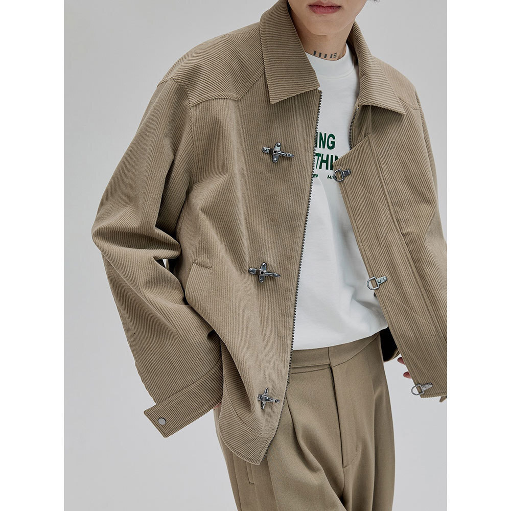 American Style Design with Double Layered Placket and Shoulder Design Segmented Airplane Buckle Opening and Closing Square Collar Loose and Versatile 
