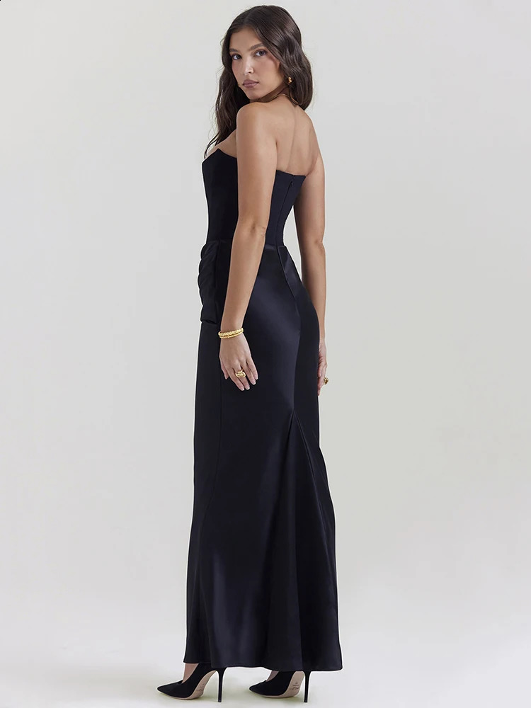 Mozision Elegant Strapless Bodycon Sexy Maxi Dress Women Black Fashion Off-shoulder Sleeveless Backless Club Party Long Dress 240823