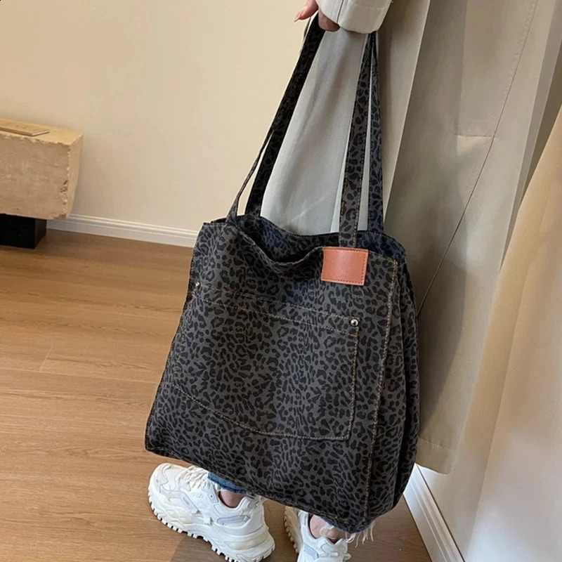Oversized Leopard Prints Shoulder Bags For Women Deformable Canvas Large Capacity Shopping All Season y Handbags 240823