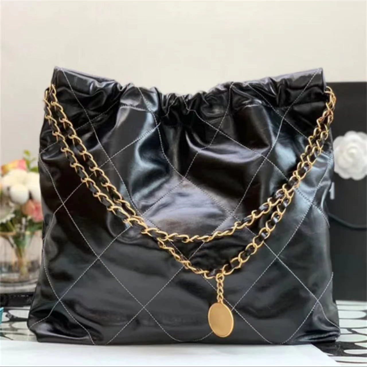 10A Luxury Designer Bag Mini Bucket Bag Women's Fashion Tote Bag Premium Real cowhide quilted handbag Black purse Gold Chain shoulder bag Crossbody bag