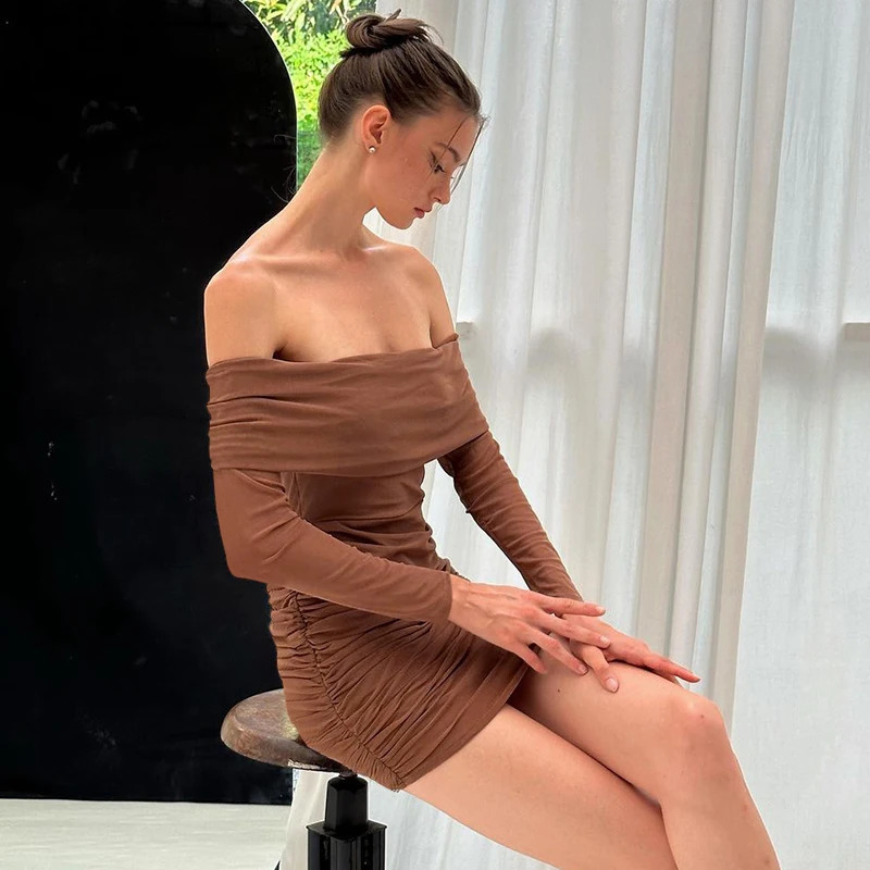 Womens Elegant Short Dresses Temperament Sexy Short One-shoulder Mesh Long Sleeve Shrinking Pleated Dresses for Women 240823