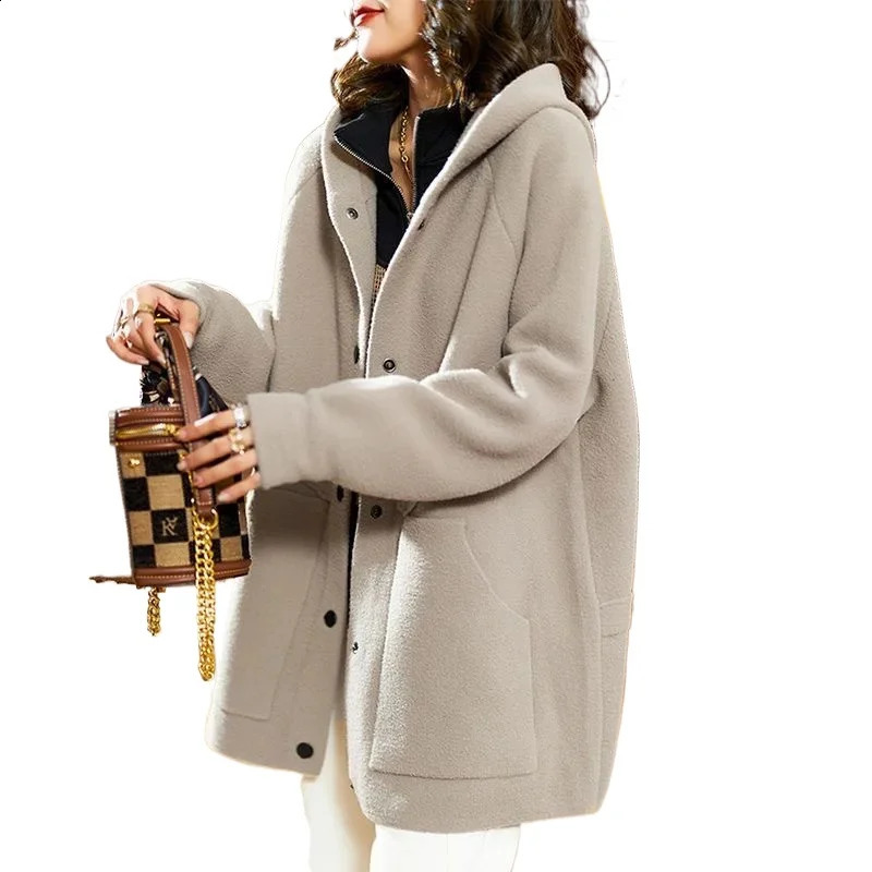 Mediumlength Hooded Jacket Womens Korean Style Versatile 2024 Autumn Winter Elegant Woolen Goods Loosefit Tops Coat Women 240823