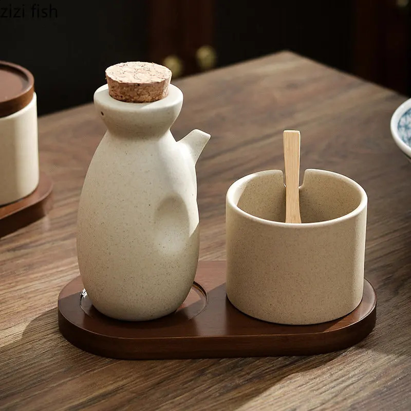 Simple Ceramic Oil Pot Kitchen Household Soy Sauce Pot Vinegar Bottle Seasoning Bottles Seasoning Jar with Lid Kitchenware Set 240823